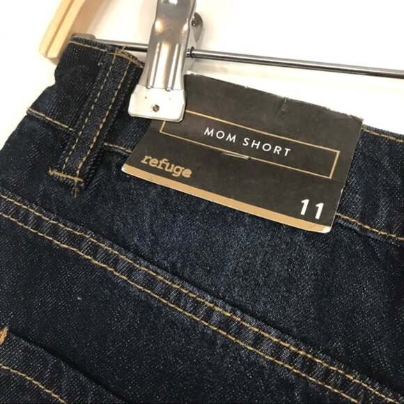 Charlotte Russe Refuge distressed mom shorts Sz 11 - Picture 7 of 7